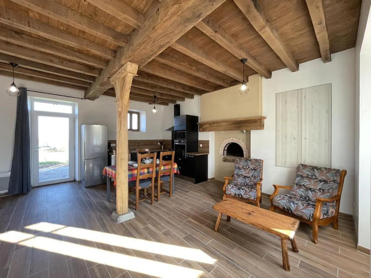 Charmant Gite A La Ferme Avec Tout Confort, Proche De Bourbon-L'Archambault, Ideal Pour Randos Et Curistes - Fr-1-489-432 Ygrande France