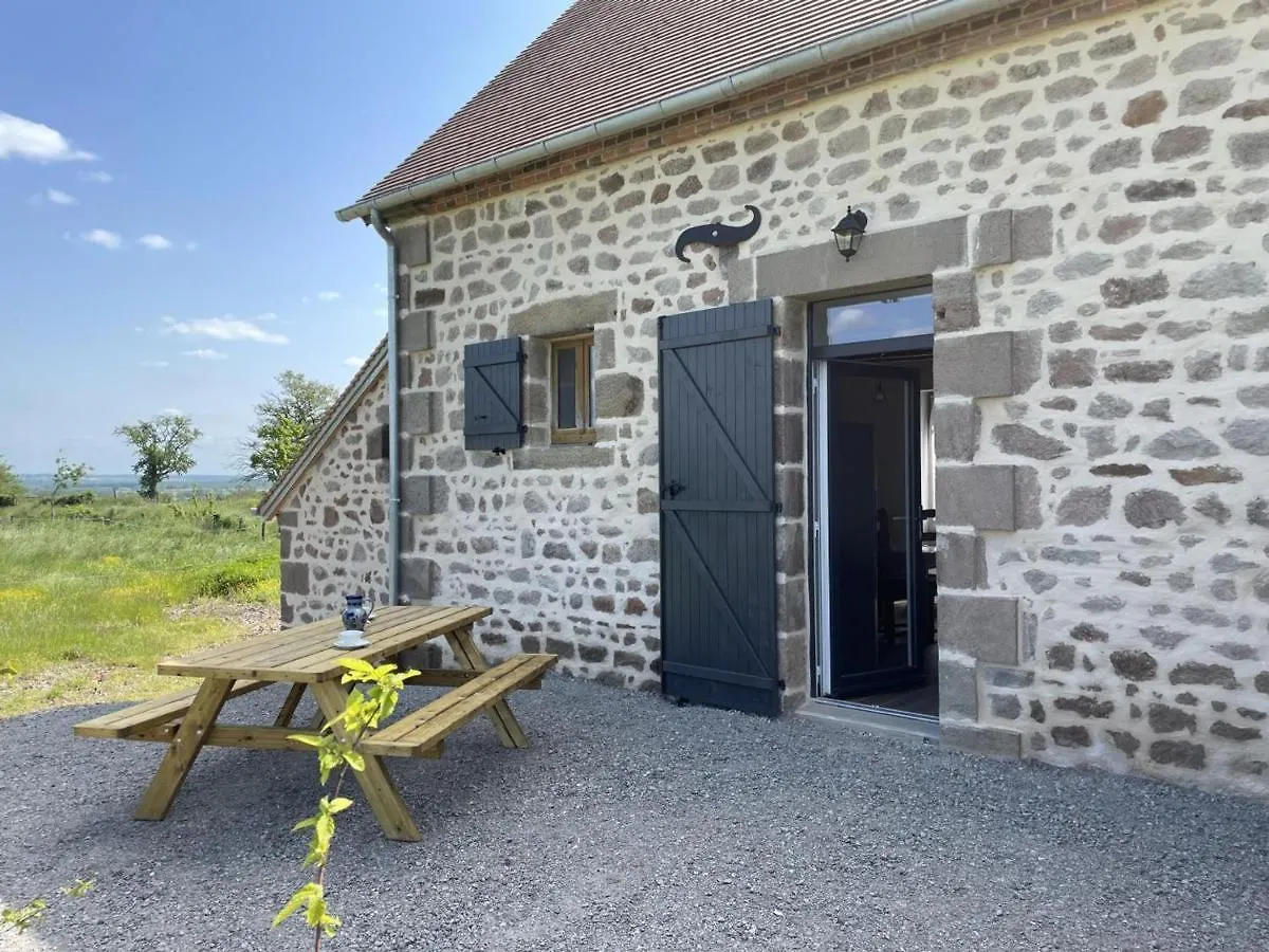 Holiday home Charmant Gite A La Ferme Avec Tout Confort, Proche De Bourbon-L'Archambault, Ideal Pour Randos Et Curistes - Fr-1-489-432 Ygrande